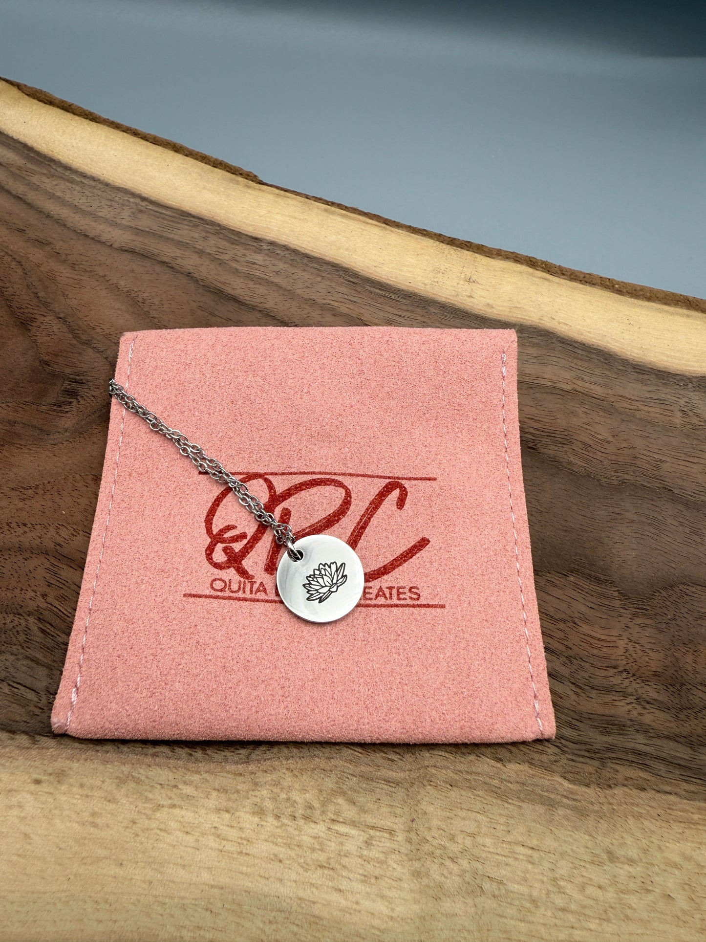 July Birth Flower Pendant – Water Lily Engraved Necklace