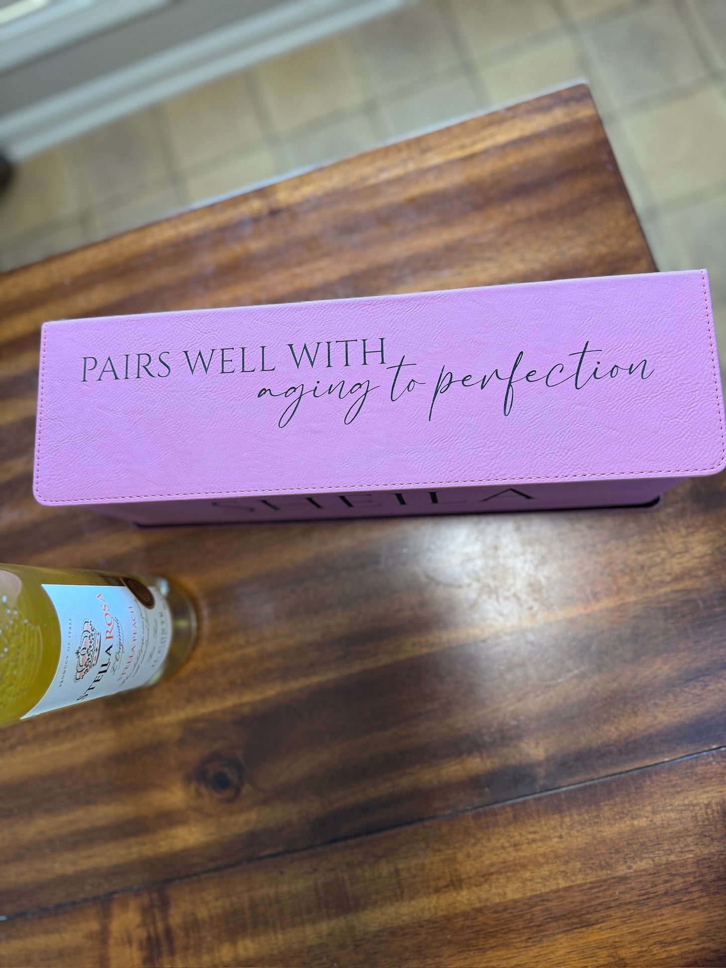 Personalized Wine Box Gift Set – Includes 4 Tools | Elegant Magnetic Closure
