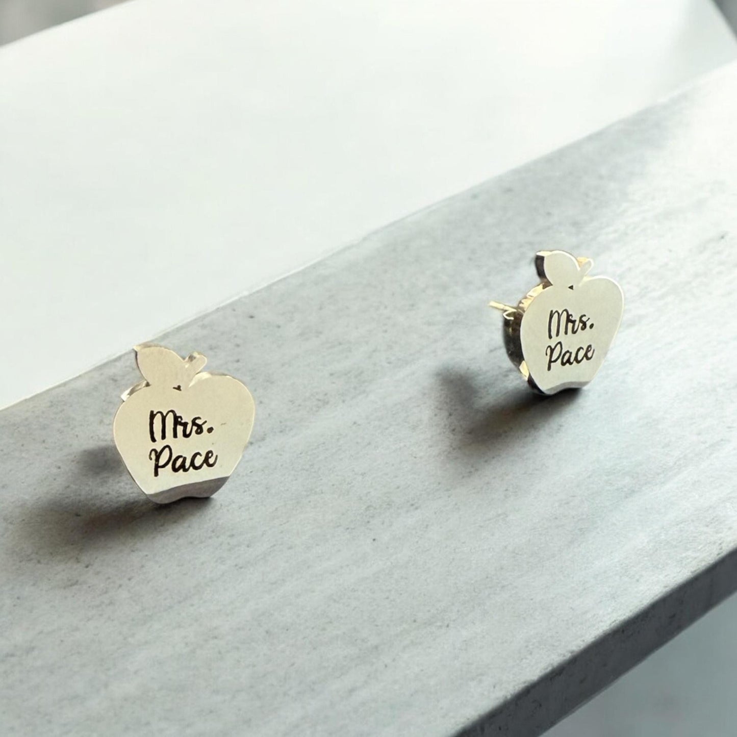 Pendientes personalizados de agradecimiento para profesores, personalizados con nombre, pendientes de frutas, regalo de agradecimiento, pendientes con forma de manzana, regreso a clases