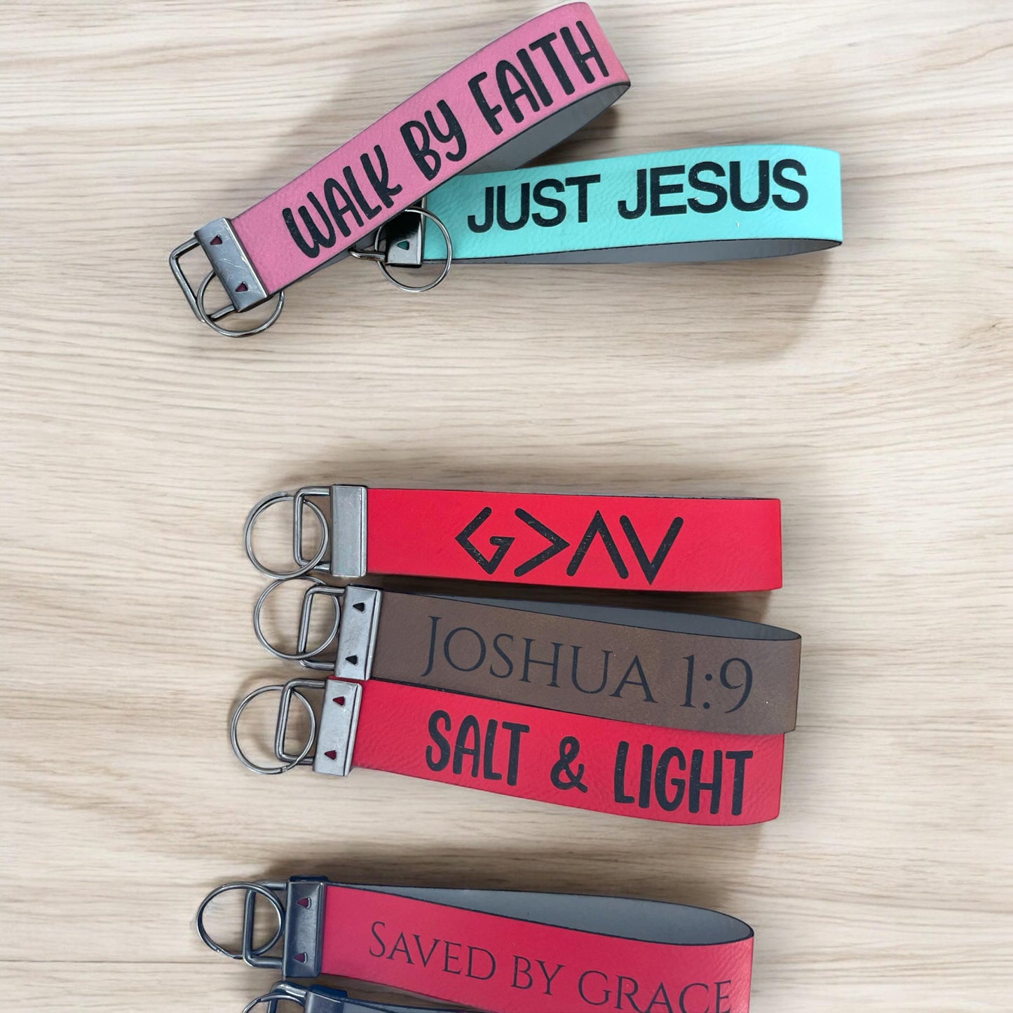 Llavero cristiano personalizado con escrituras, llavero de pulsera, llavero de tela, llavero de cuero, regalos cristianos, llavero de bautismo.