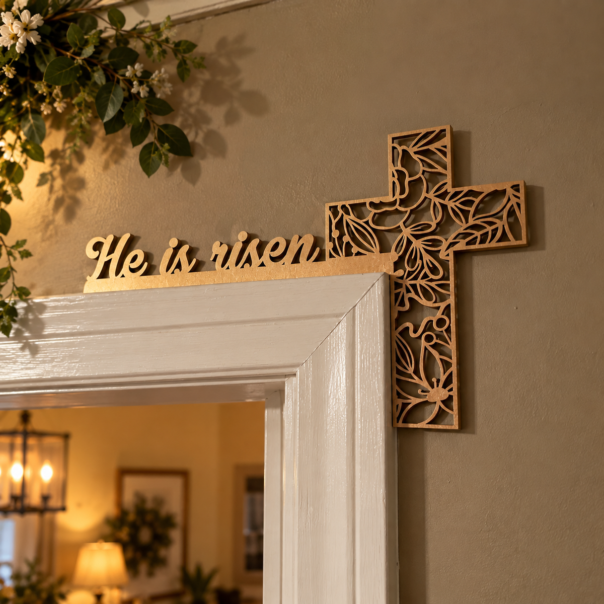 He is Risen door corner decoration, gold
